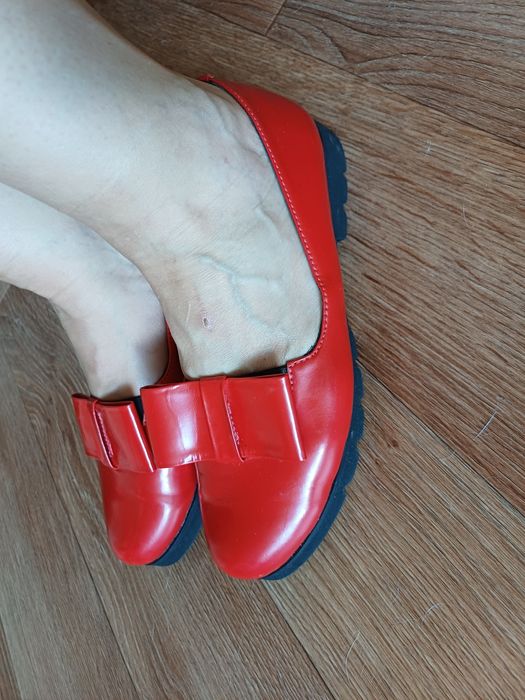 Продам туфлі шкіряні 38 р.