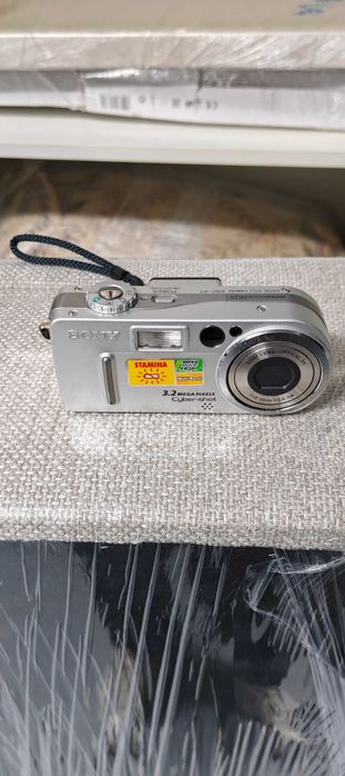 Camera Digital Sony Cyber-Shot DSC-P7
