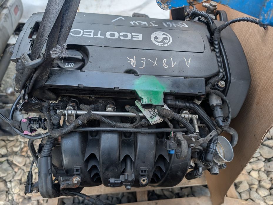 Двигун a18xer Opel Astra j Insignia a