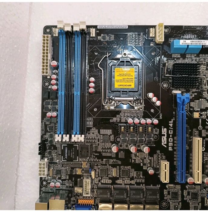 ASUS P9D-C/4L Server Motherboard LGA 1150 Socket Intel C224 Quad LAN