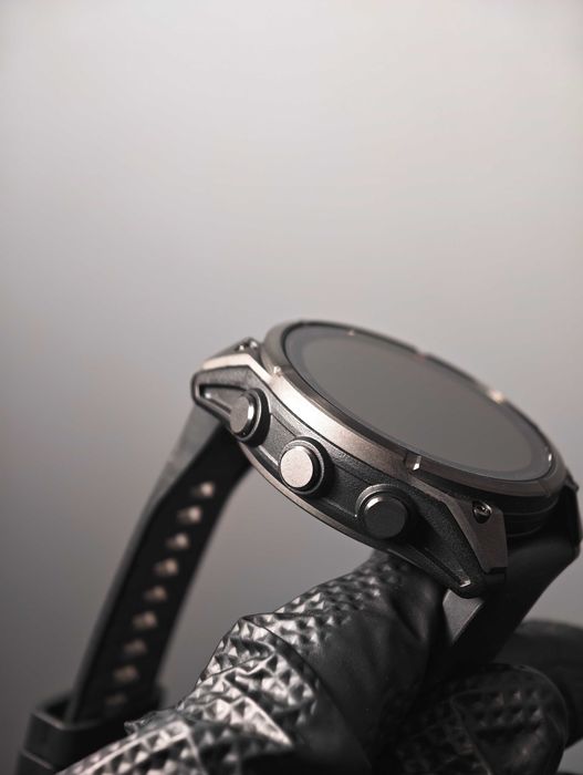 Garmin Fenix 8 Pro 47mm Carbon Gray amoled