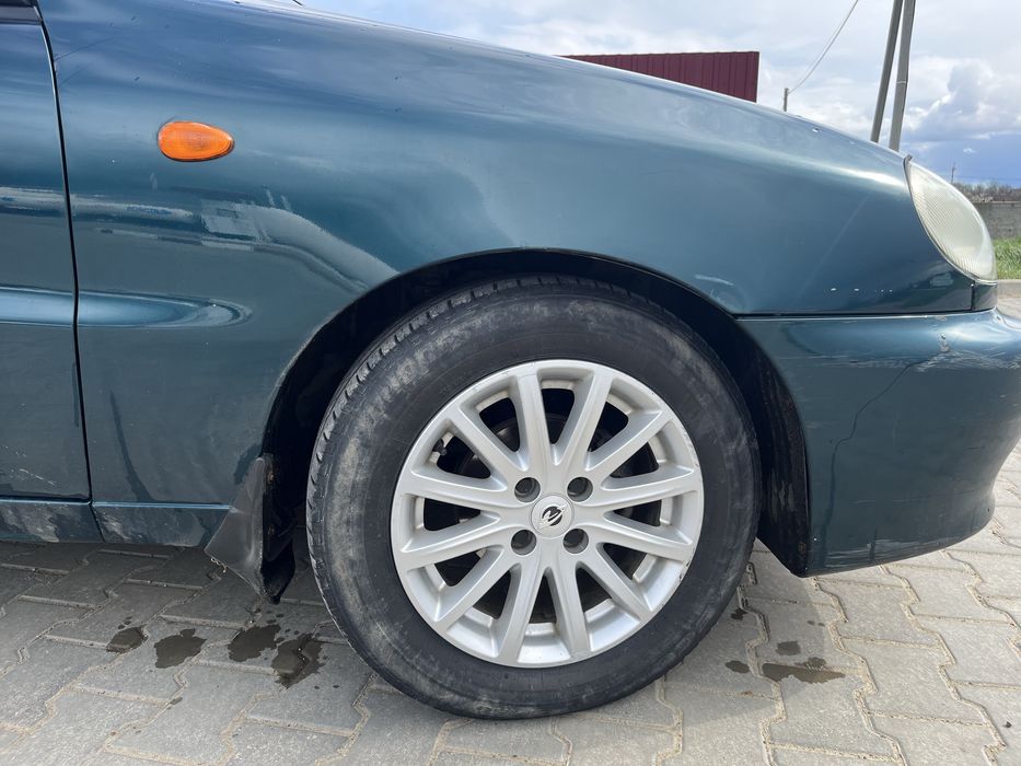 Део Ланос 1.5 2004г