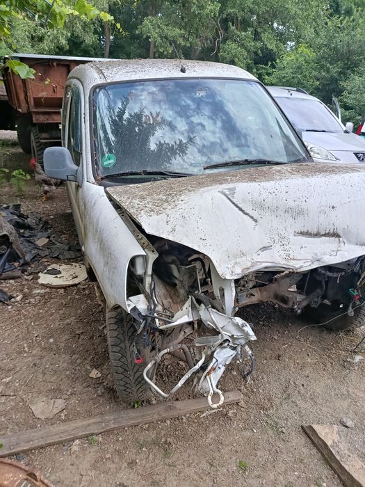 Сітроен Берлінго пасажир після ДТП