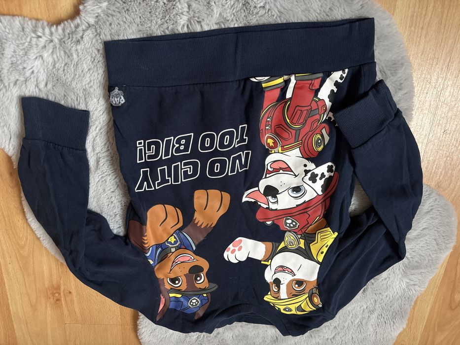 Bluza psi patrol rozmiar 134 c&a