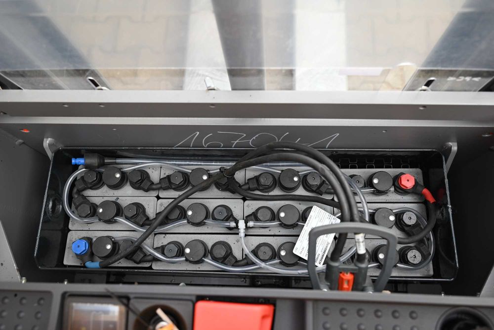 Paleciak elektryczny Jungheinrich EJC212  2017rok Nowa Bateria FHP 309