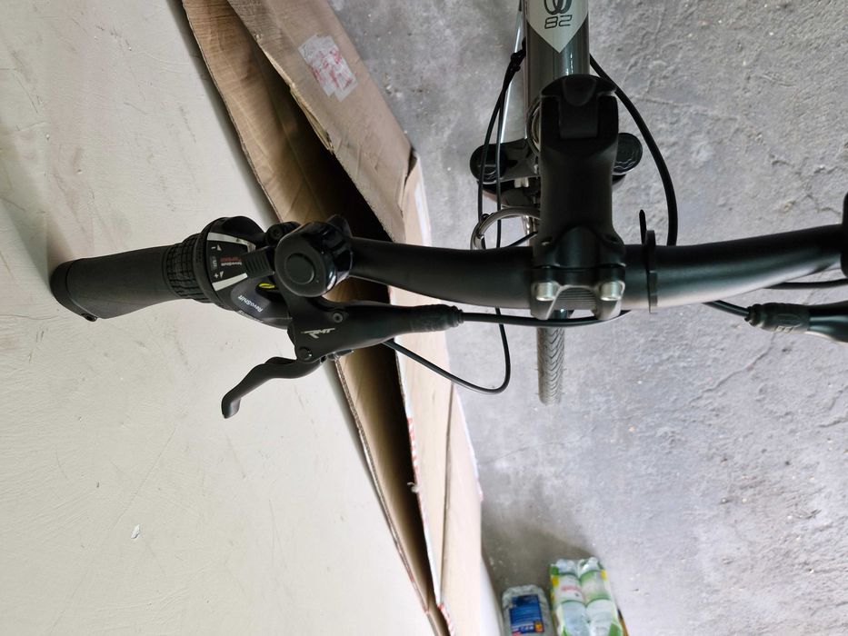 Rower elektryczny nie używany zakupiony w Decathlon.