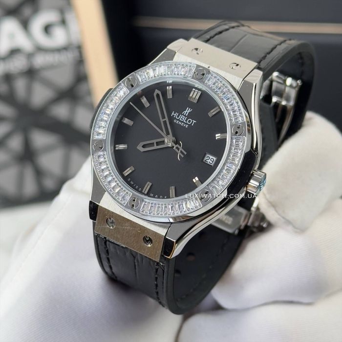 Крутые женские часы Hublot Classic Fusion