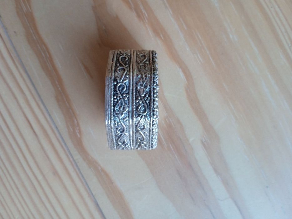 Pequeno Guarda jóias