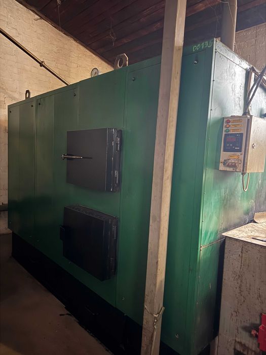 Котел твердопаливний 1000кВт, обвязка, акумуляція, димохідна труба.