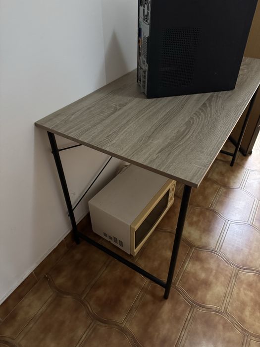 Mesa + cadeira gamer + CPU