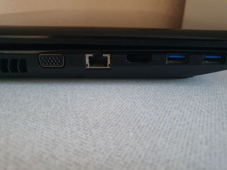Ноутбук Lenovo G580 15.6 Intel B960 4 RAM 320 HDD