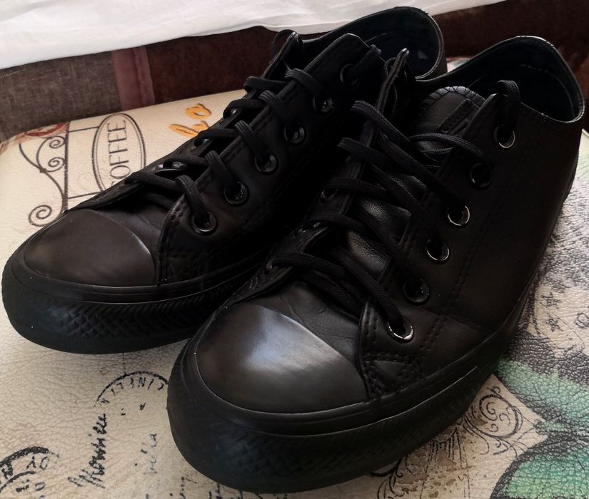 Converse Black Leather