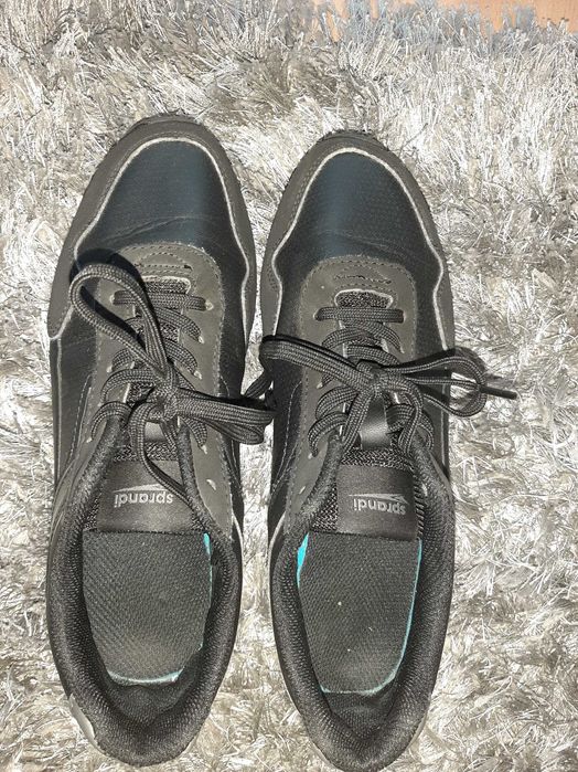 Buty sportowe Sprandi rrozmiar 39
