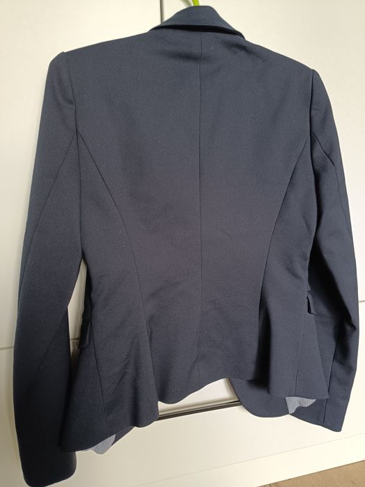 Granatowa marynarka Orsay