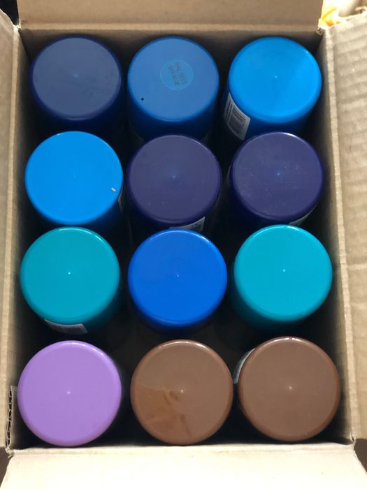 Продам аерозолі номерні по закупці(металік, не металік)