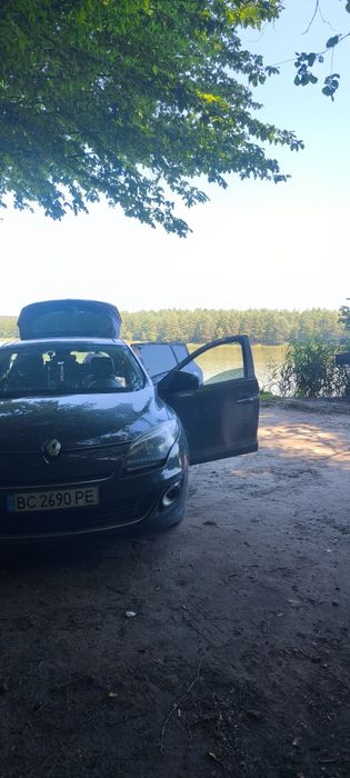 Продам хороший автомобіль