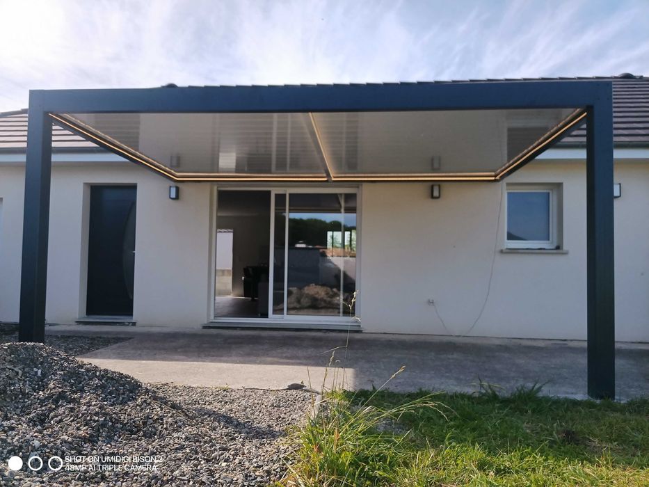 PERGOLAS BIOCLIMATERICAS + ABRIGOS DE VIATURAS