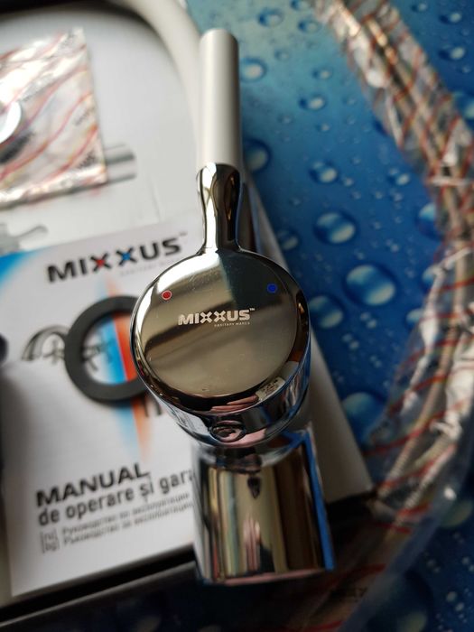 Смеситель змішувач для кухні із силіконовим виливом Mix Premium RIO 011 Білий або чорний
