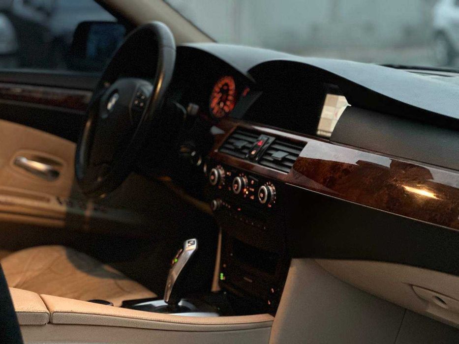 BMW E60 5 Series 2008