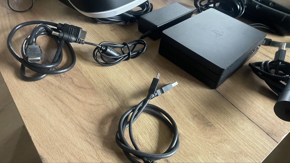 SUPER zestaw VR2 CUH-VR2 PS4 2xMove 3xGry