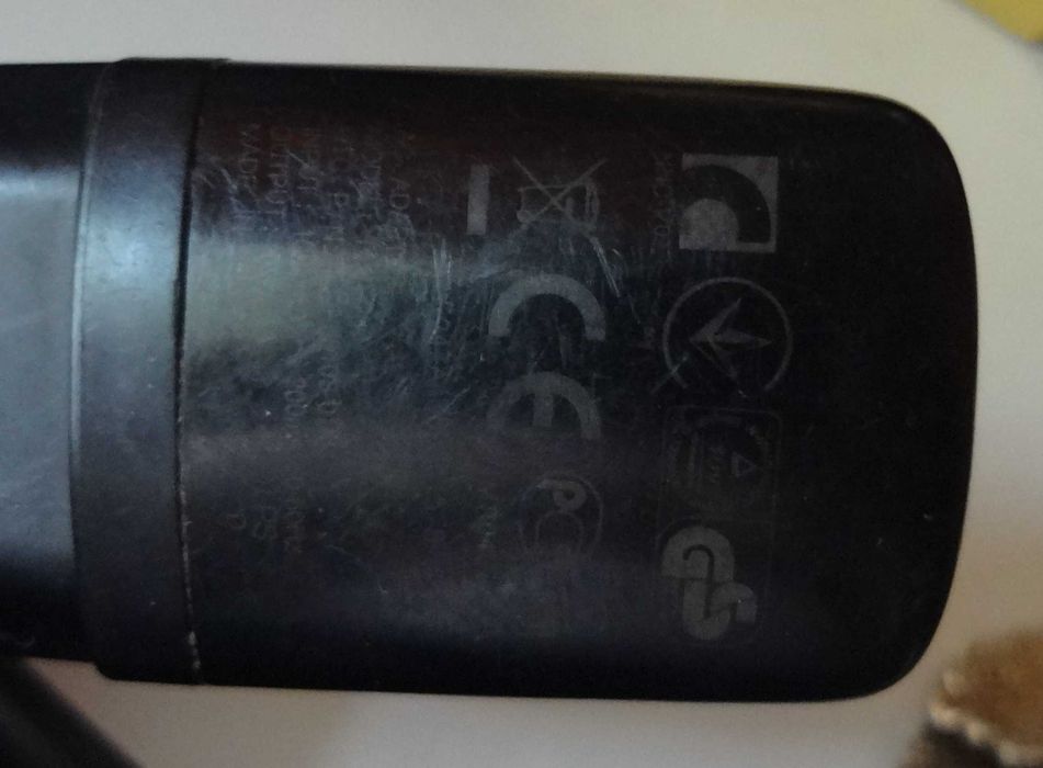 Блок питания, зарядка 5V 1A TC E250 сетевой адаптер