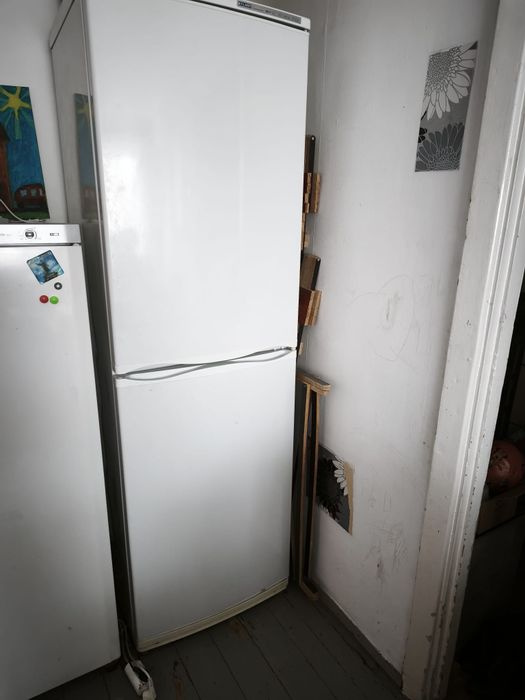 Продам холодильник