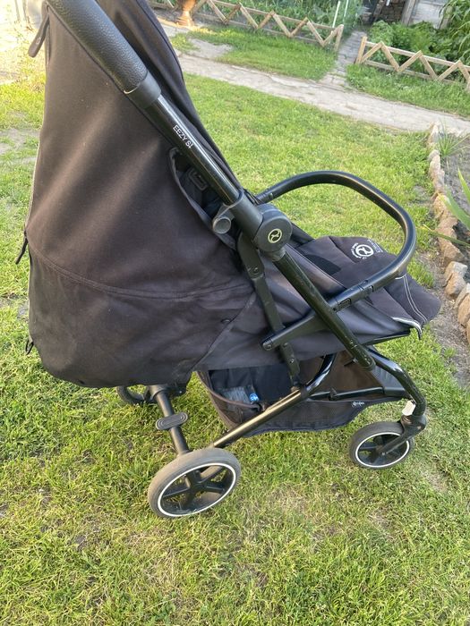 Cybex eezy s plus 2