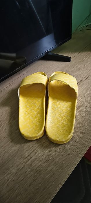 Klapki damskie gruba podeszwa Kappa żółte 41