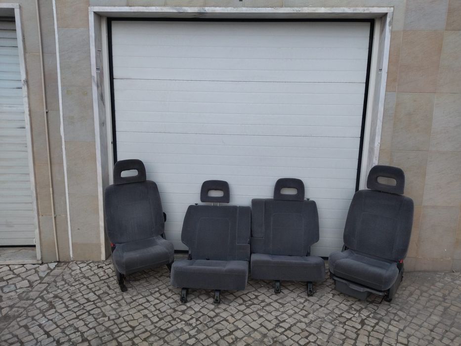 Bancos Honda CR-V 1ª Geração com Gaveta – Conjunto Completo