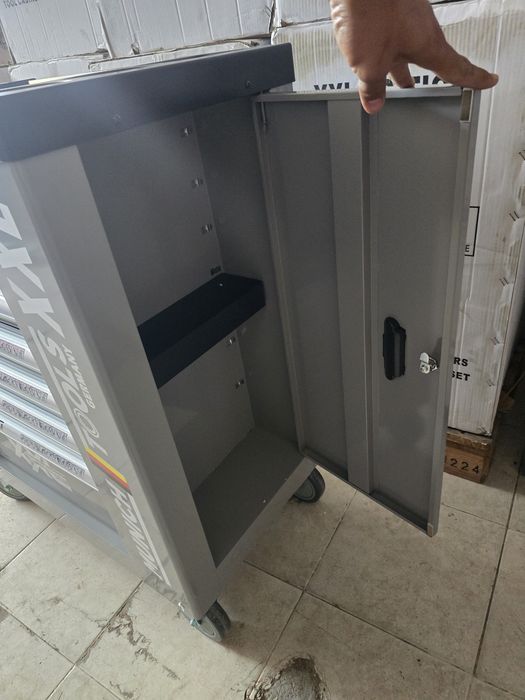Carrinho de ferramentas 7 gavetas 6 cheias novo