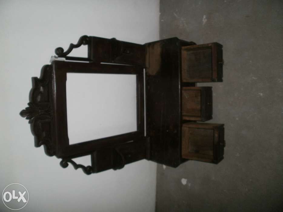 Toucador antigo para restauro