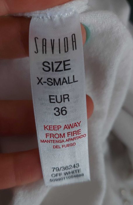 Uroczy sweterek bluzka Savida perełki XS/S złamana biel