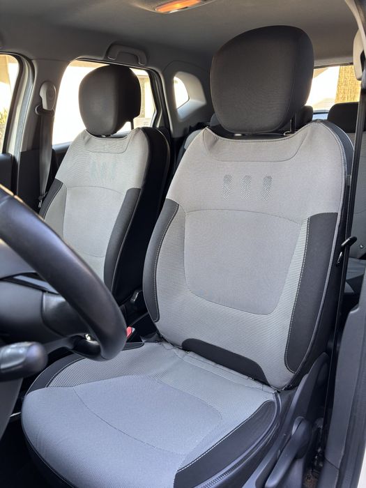 Renault Captur 0.9TCE de 2014 - Excelente estado - Poucos kms