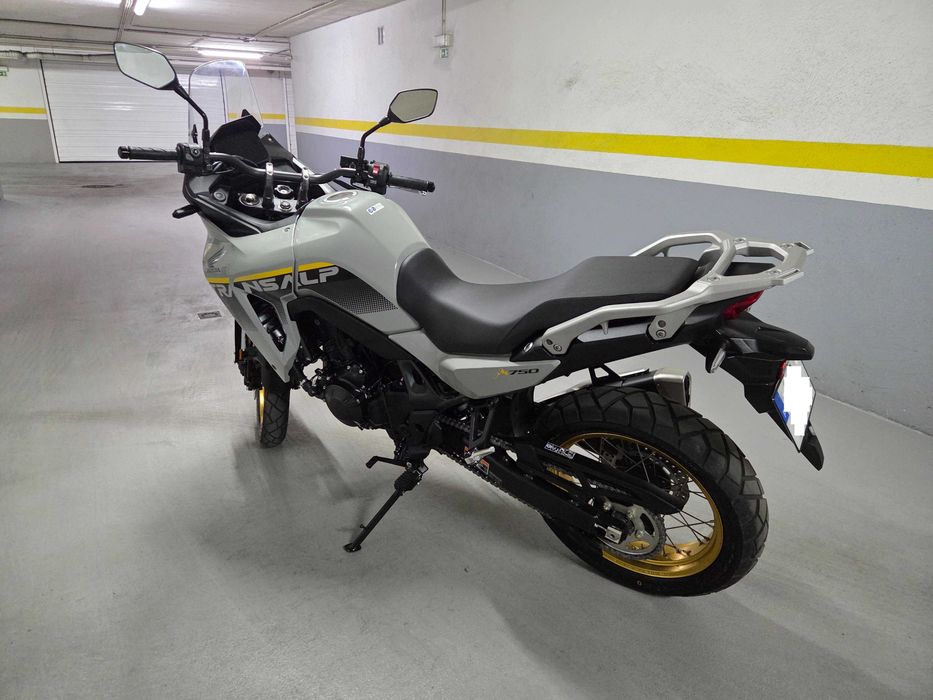 Honda Transalp750, 2026, 460km, igual a nova e garantia Honda até 04/2029