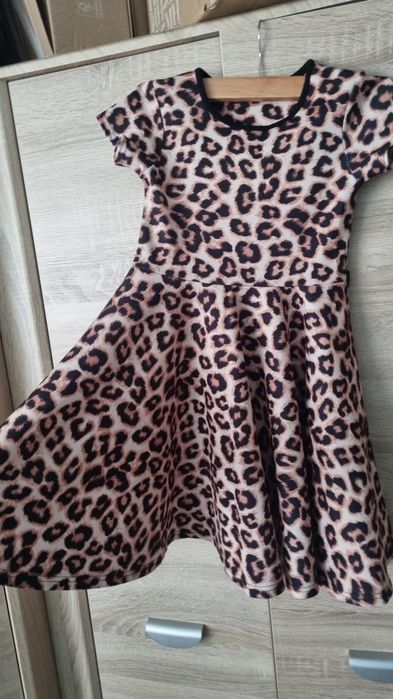 Sukienka lampart 7-8 lat