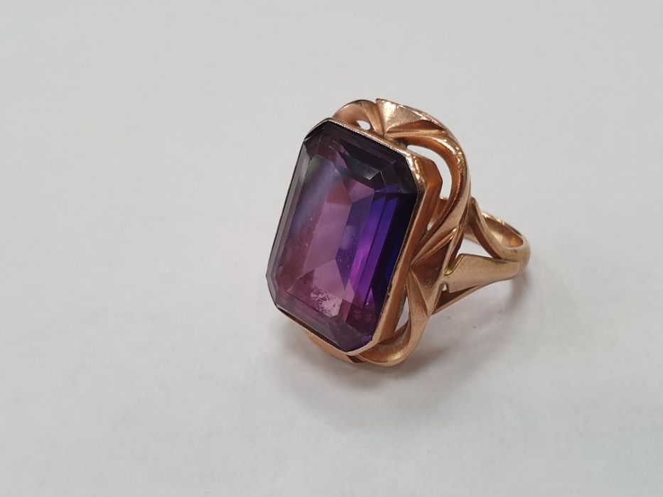 II poł. XX wieku! Złoty pierścionek/ 585/ 15.26 gram/ R15