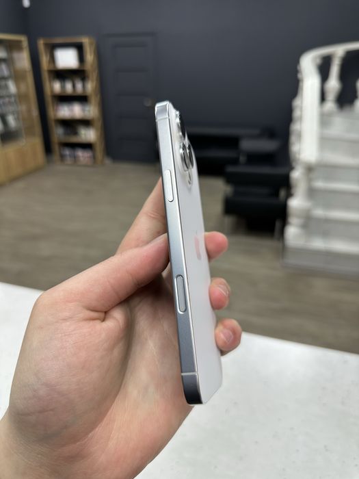 iPhone 16 Pro Max 256gb White Titanium Neverlock з Гарантією!