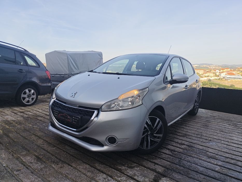 Peugeot 208 1.4 Hdi