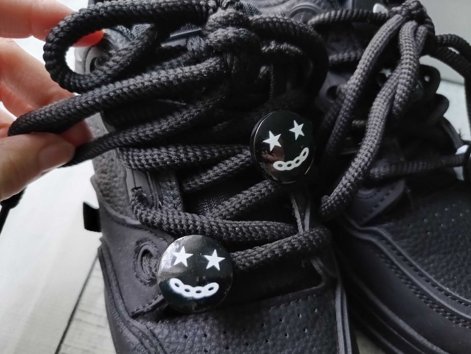 Кросівки Seven р. 39 устілка 24.8см