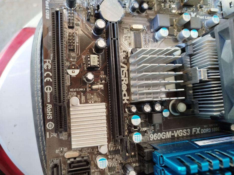 Материнская Плата ASRock 960GM-VGS3