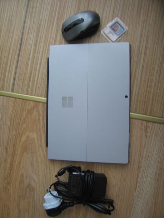 Microsoft Surface Pro 7