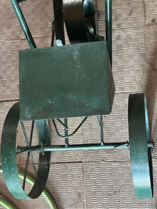 Semeador manual de 3 rodas – duplo (semente/adubo) – funcional