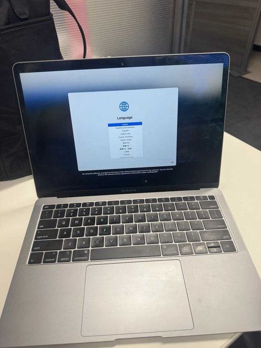 Apple MacBook Air 13 A1932 2018 i5 8GB SSD 256GB Retina Space Gray