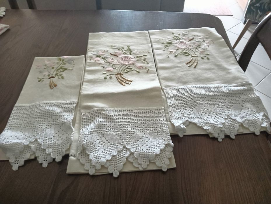 Set of 3 Linen and Embroidered Cloths