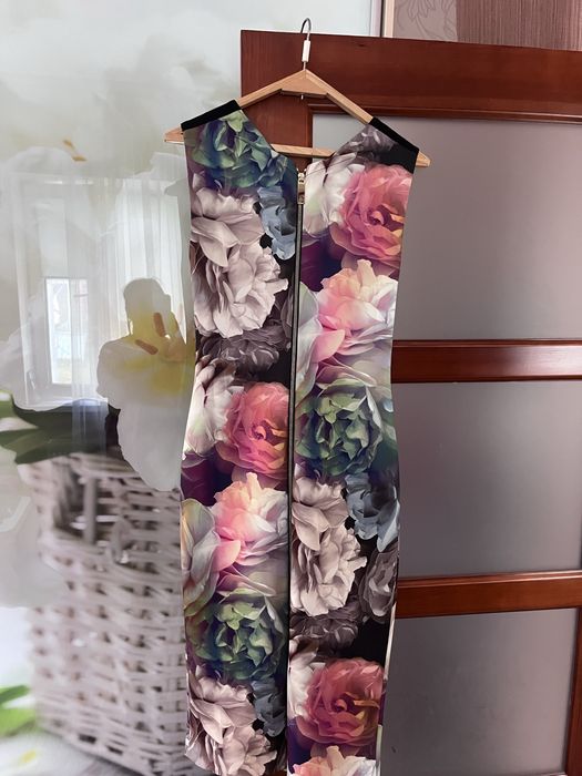 Платье TED BAKER 38 размер