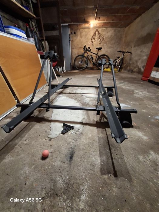 Suporte para bicicletas para tesadilhos de carro