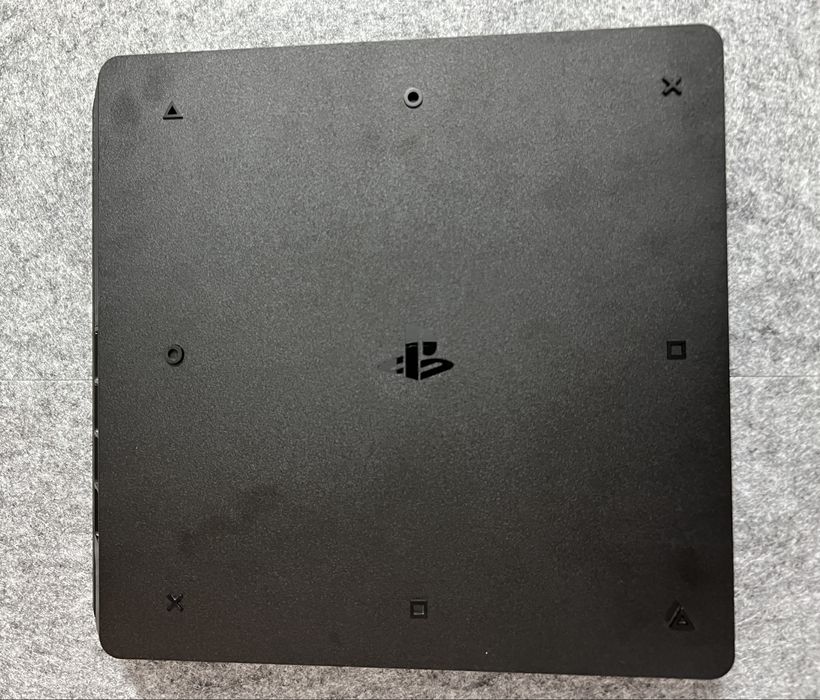 PS4 Slim 1 TB - Versão 12.02