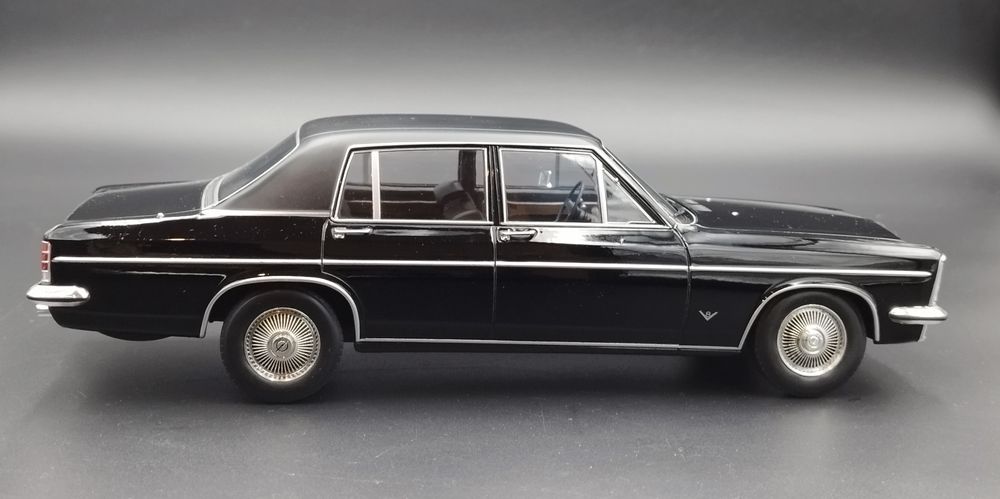 1:18 Norev 1969 Opel Diplomat V8 model nowy