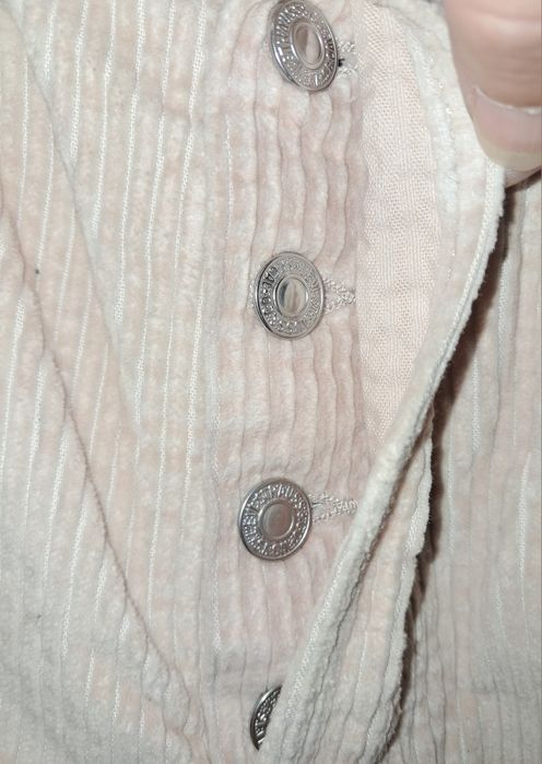 Calças Levi Stauss 27 beje