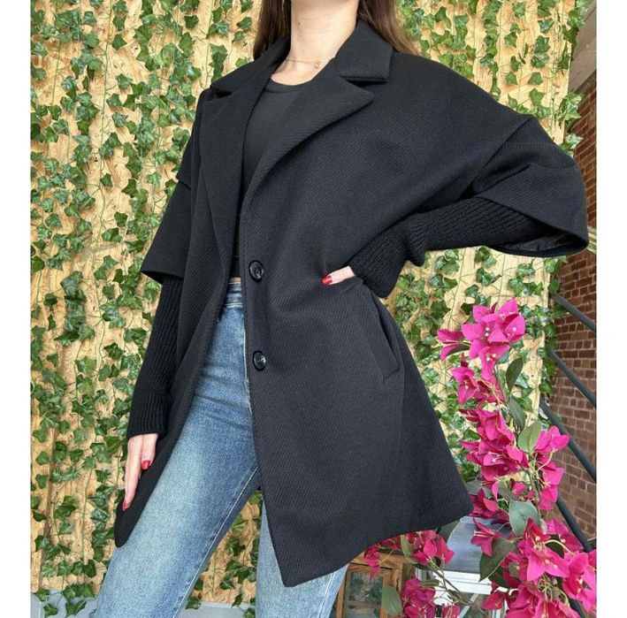 Płaszcz sweterkowe rękawy nowy